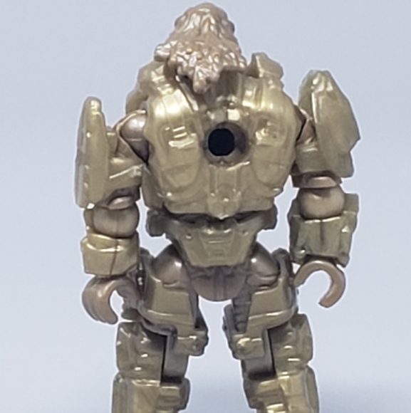 Mega Construx Halo Golden Atriox Mini Action Figure - Picture 3 of 8